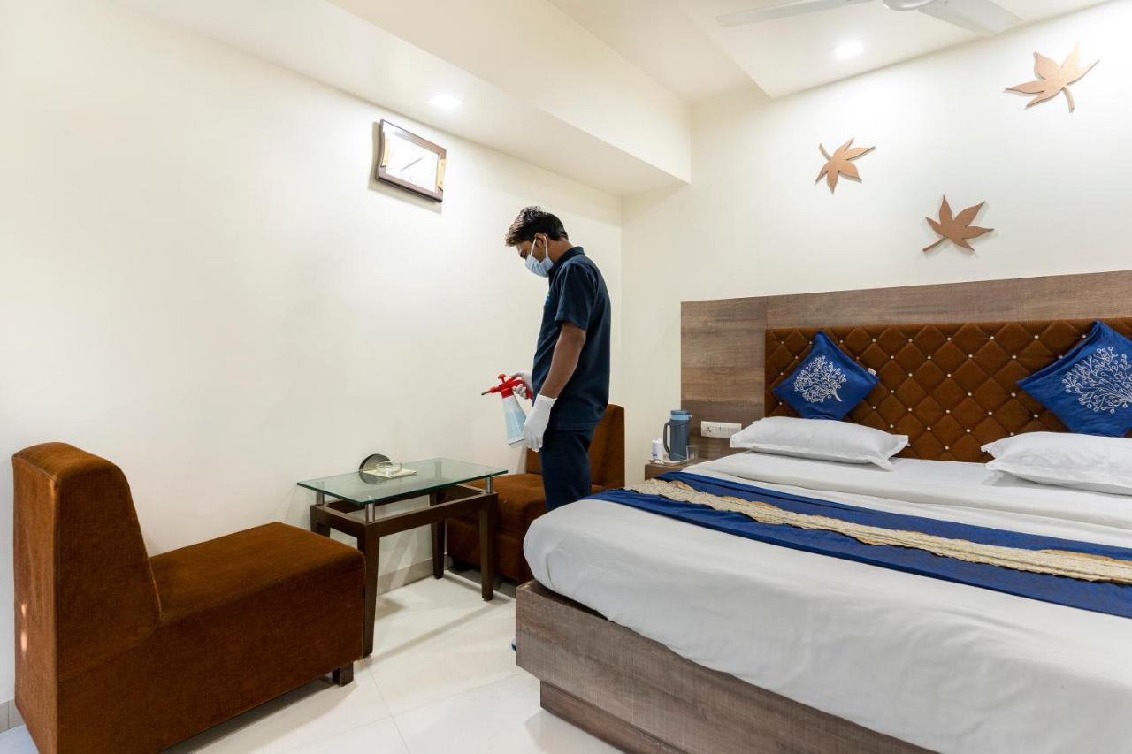 Hotel Ashish Ahmedabad Luaran gambar