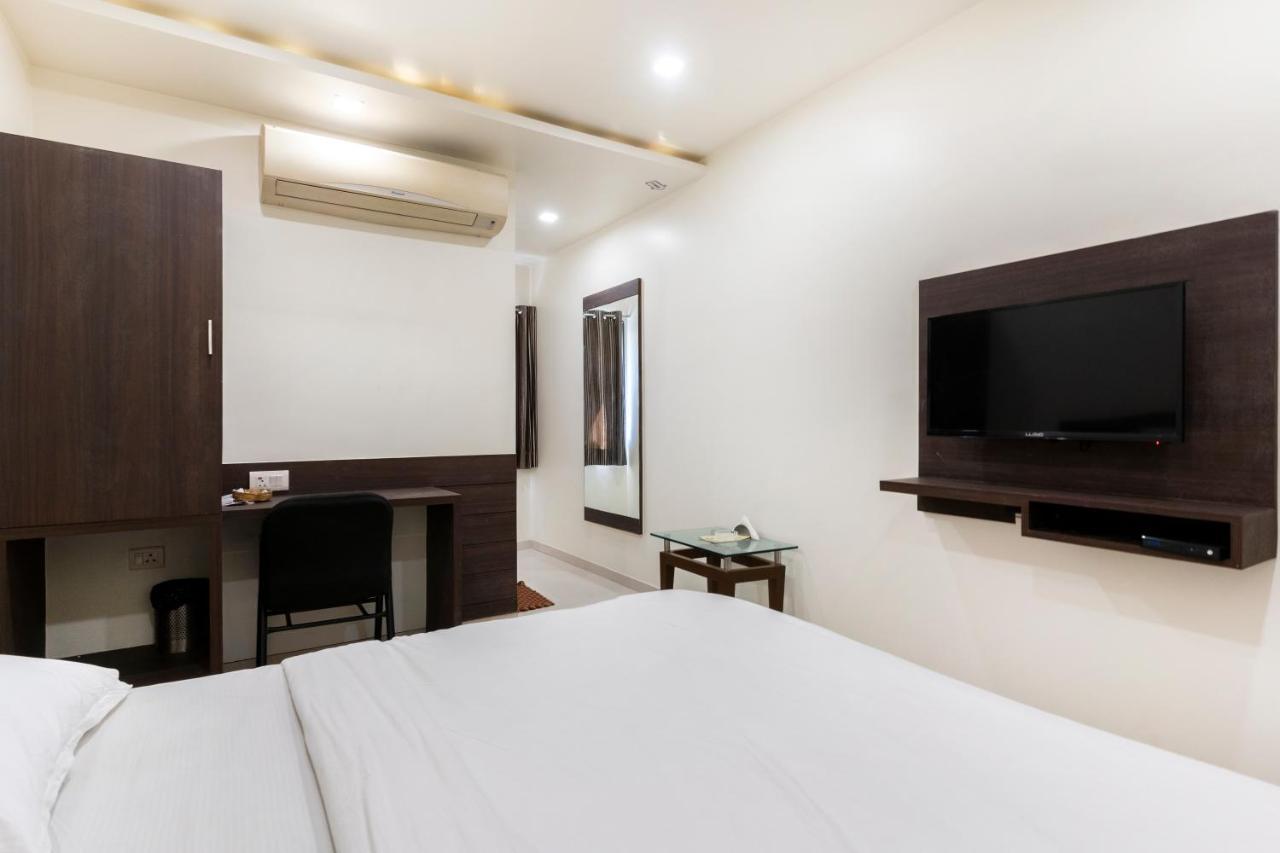 Hotel Ashish Ahmedabad Luaran gambar