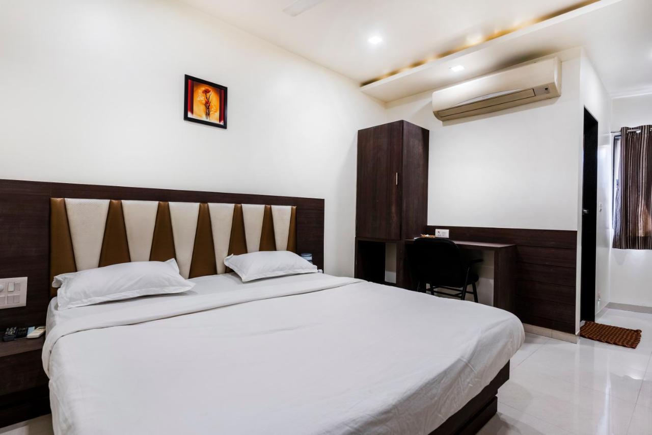 Hotel Ashish Ahmedabad Luaran gambar