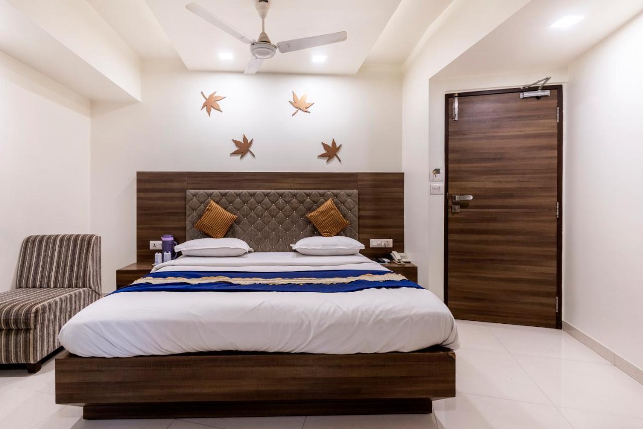 Hotel Ashish Ahmedabad Luaran gambar