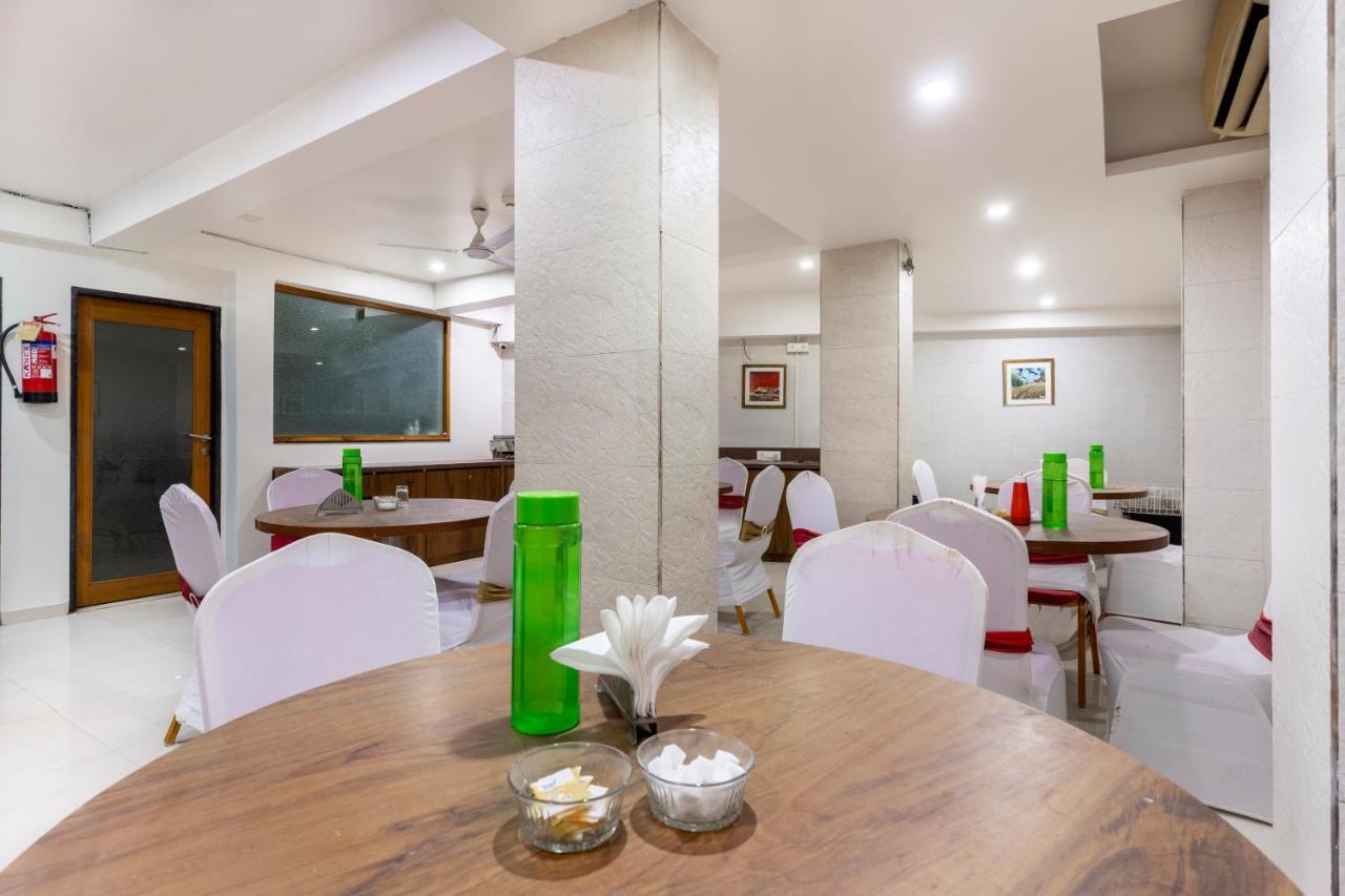 Hotel Ashish Ahmedabad Luaran gambar